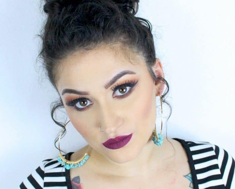 brinco-argola-grande-aro-fino-pedras-naturais-azuis-folheado-ouro-18k-francisca-joias-duda-fernandes-pretty-poison