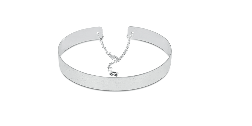 imagem ampliada de coleira choker prateada